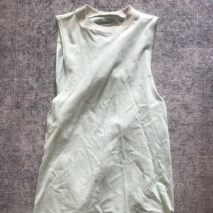 Super cute tunic. Never worn!